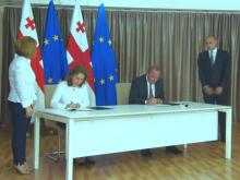 საქართველოს პრეზიდენტმა შოთა მესხიას ზუგდიდის სახელმწიფო სასწავლო უნივერსიტეტთან  მემორანდუმი გააფორმა